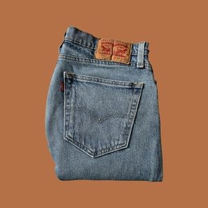 Levi’s 512 slim taper jeans